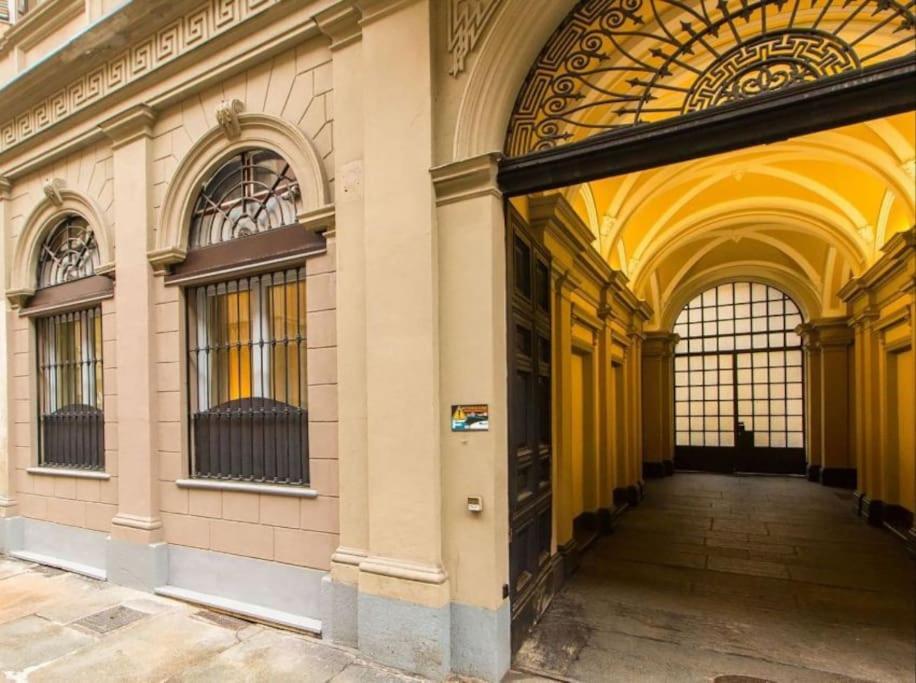 @Arsenale38_Torino 2 Passi Dal Centro-Porta Nuovaアパートメント エクステリア 写真